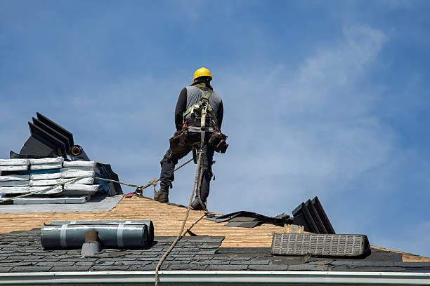 Professional Metal Roofing technician working in Cutler, CA